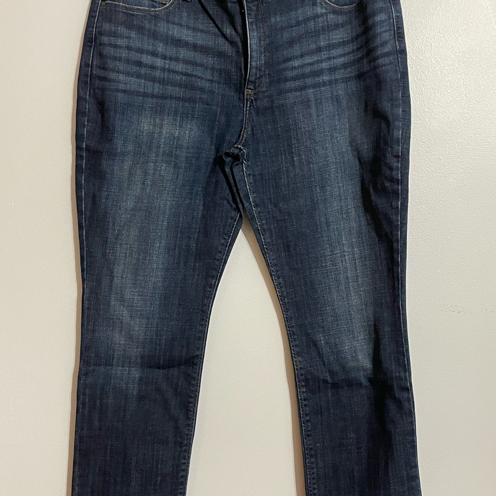 Lee Straight Leg Jeans in Indigo Blue with Tan Stitching